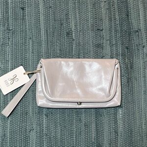 New HOBO Lauren Wristlet - Light Grey